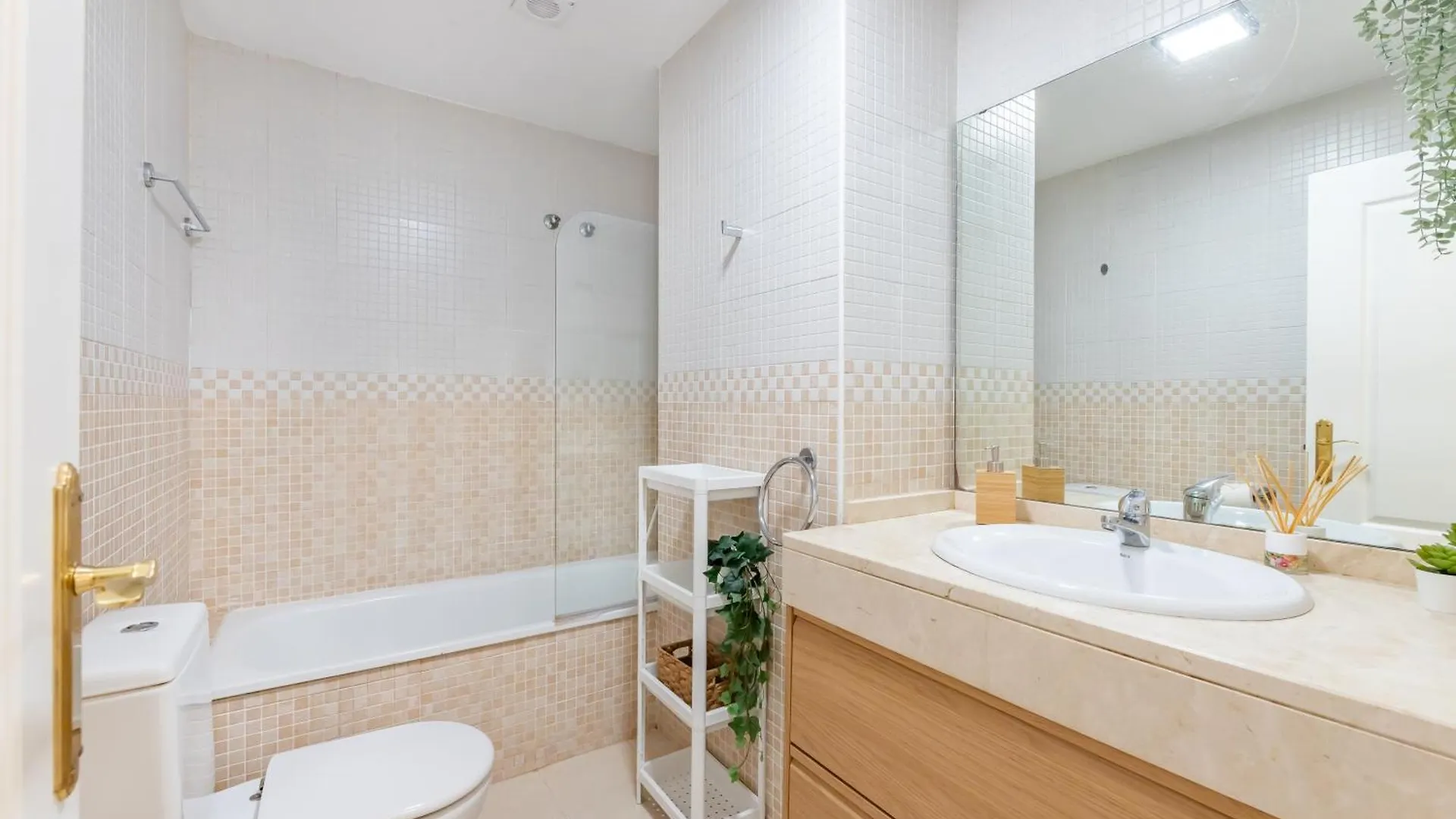 Vb Amapolas 2Bdr Sea Views & Relax Benalmadena Apartment